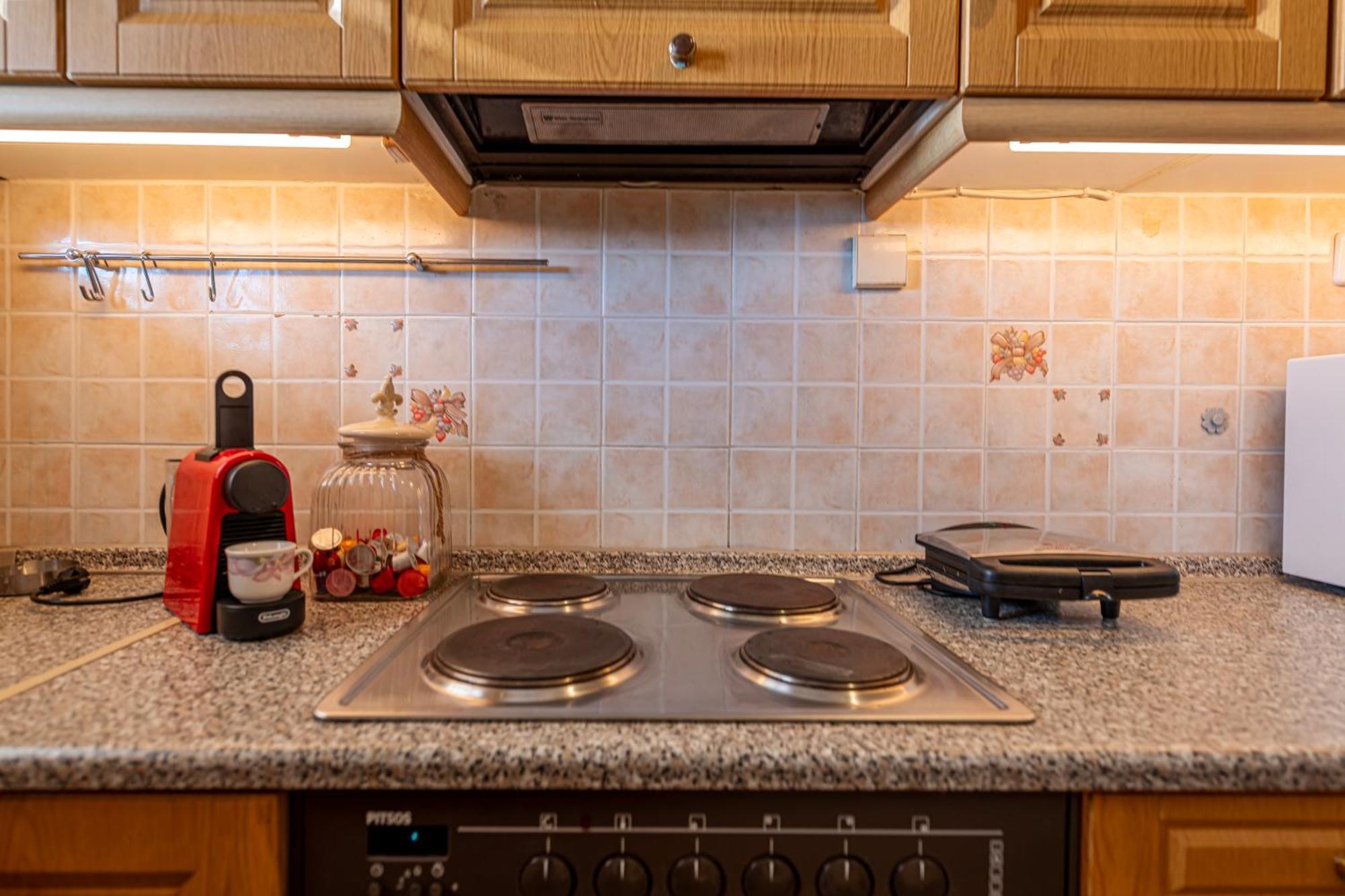Sea View Apartment 100M From The Beach Saronida Ngoại thất bức ảnh